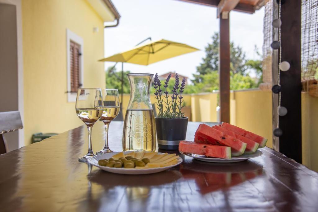 Holiday Home Tos Risika Εξωτερικό φωτογραφία
